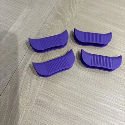 TUPPERWARE - Kitchen Tools / Utensils - Carrier Bag Handle Supports x4 PURPLE - Image 1 of 3