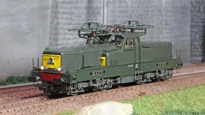 Jouef HJ2401S Locomotive électrique BB 12130, livrée vert, sans miofiltres, digi - Photo 1/4