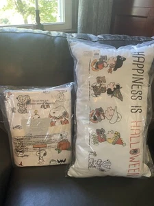 Snoopy Pottery Barn Peanuts HOLIDAY PILLOW SHEET SET Disney halloween kid gift z - Picture 1 of 12