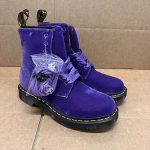 Dr Martens 1460 Pascal Dusty Violet Velvet Boot - Women’s US Size 7 “Brand New” - Picture 1 of 11