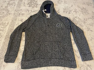 Colosseum Notre Dame Fighting Irish Sweatshirt Men Size L Pullover Black / Gray - Picture 1 of 8