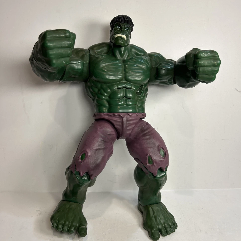 Figura de acción Marvel The Disney Store The Incredible Hulk Talking ¡15"" probada! Foto 1 de 4