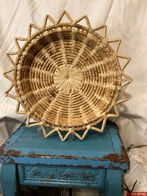 Inserto redondo de mimbre de ratán Starburst para servir/decoración de pared de colección MCM Foto 1 de 4