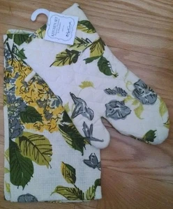 APRIL CORNELL~KITCHEN SET~TEATOWEL OVENMITT POTHOLDER~3 PC~HARRIETS HYDRANGEA~NT - Picture 1 of 3