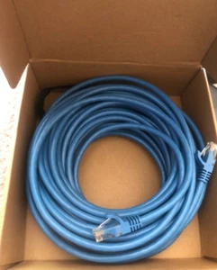 Mediabridge CAT6 Ethernet Cable 50ft Blue UNUSED - Afbeelding 1 van 6