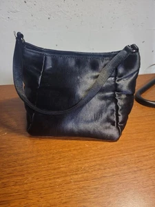 Ykk Zippered Small Bag Black - Picture 1 of 2