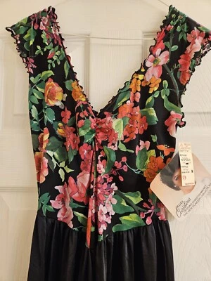 Rare Vintage 1980s Olga Christina Nightgown Black Pink Floral New with Tags M - Image 1 of 4