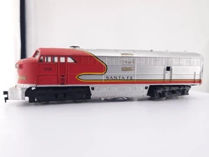*READ* AHM HO Scale Fairbanks Morse C-Liner Diesel Loco Santa Fe 5028 PARTS ONLY - Picture 1 of 14