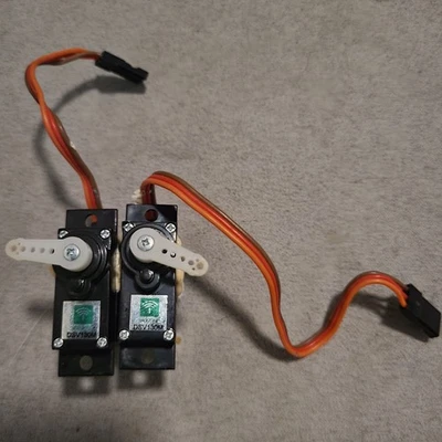 2 Pack EFL1090 E-Flite DSV130M 3-Wire Digital Metal Gear Servo RC Model Airplane - Image 1 of 4