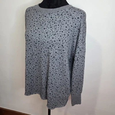 Camiseta para dormir Secret Treasures gris estrellas/luna - talla pequeña para mujer Foto 1 de 4