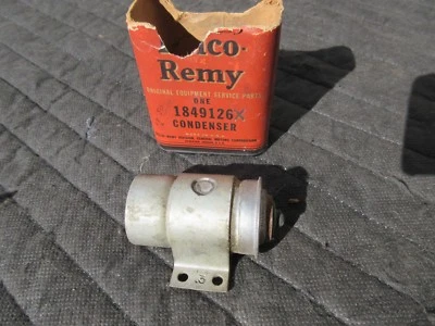 Condensador de encendido Peterbuilt Delco Remy 1849126 1947 1948 1949 NOS 47 48 49 Foto 1 de 3