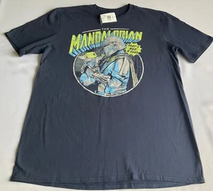 Mad Engine Star Wars The Mandalorian Baby Yoda Graphic T-Shirt Size L - Picture 1 of 6