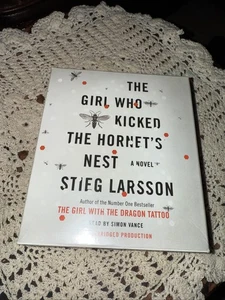 Girl Who Kicked the Hornet's Nest by Stieg Larsson (2010, Compact Disc) Sealed - Picture 1 of 3