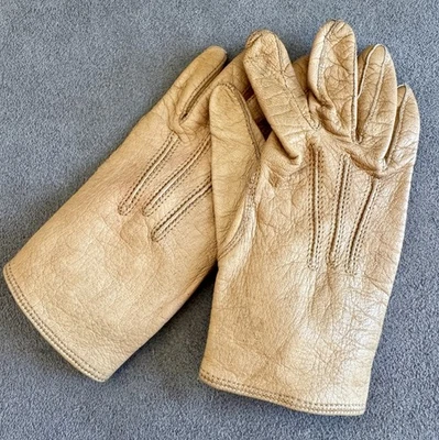 GUANTES DE CUERO ANTIGUOS PARA BEBÉS NIÑOS Pequeño Botón Bellamente Hechos 4.75" Foto 1 de 4