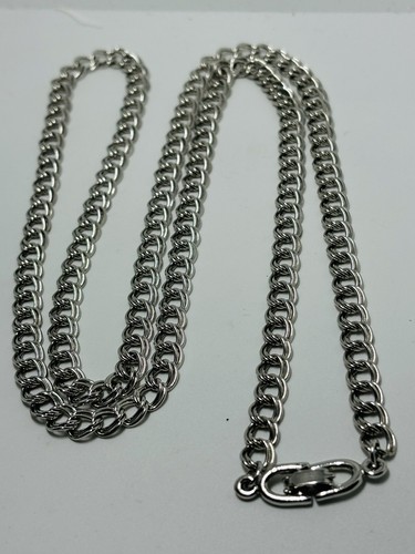 VETEMENTS Catena doppia maglia lunga 35" placcata argento chiusura pieghevole