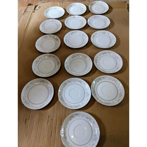 Vintage 1950's Japanese Carrousel Camelot Saucer Plate Set of 16 - Picture 1 of 4