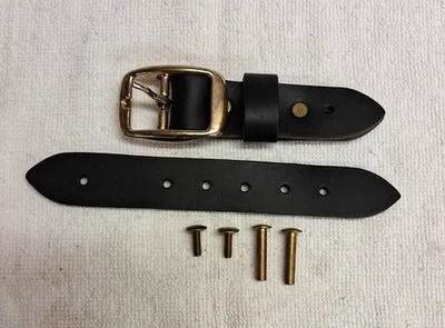DE COLECCIÓN HEBILLA Y CORREA DE MALETERO DE VAPOR CON PERNOS, NUEVO STOCK ANTIGUO, NUNCA INSTALADO Foto 1 de 4