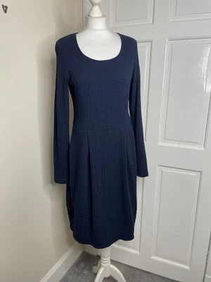 Vestido túnica jersey estampado azul marino texturizado entre bastidores talla M en muy buena condición look capas Foto 1 de 4