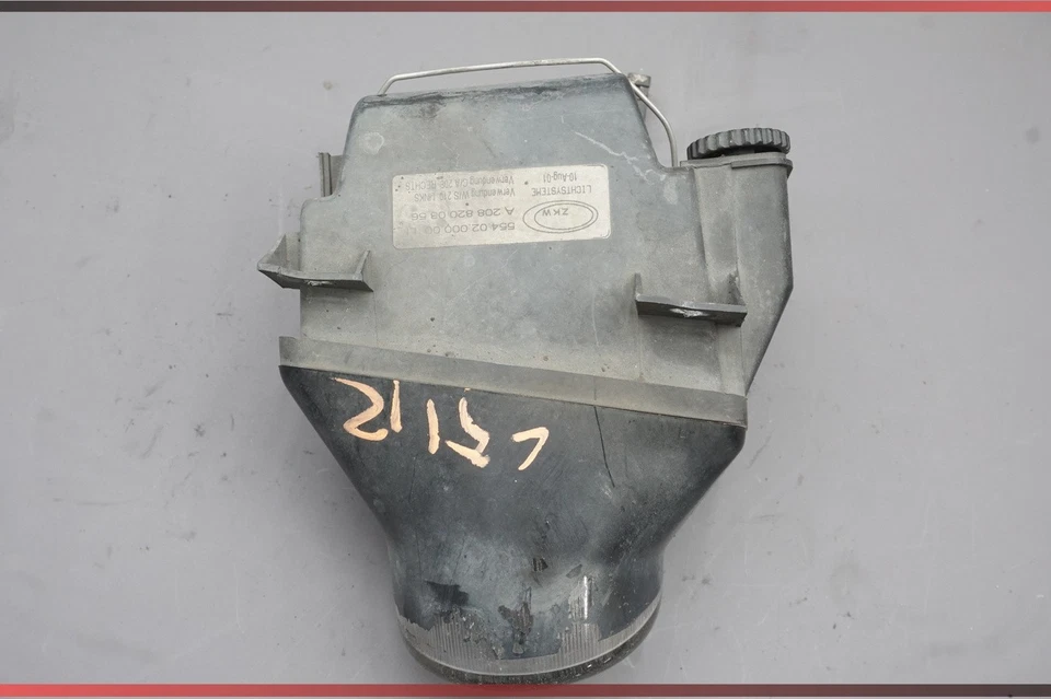 Faro antiniebla parachoques derecho mercedes w208 clk430 slk230 e55 1994-2004 2088200356 oem Foto 1 de 4