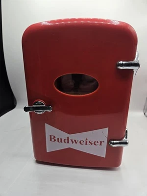 Mini nevera portátil Budweiser de 6 latas roja probada  Foto 1 de 4