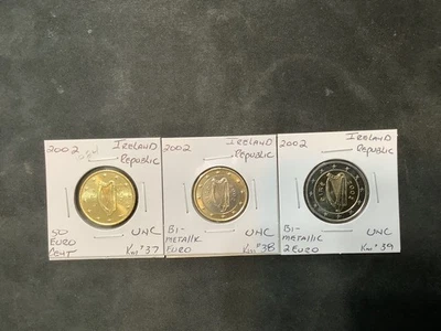 Ireland Republic 2002 Euro/Bi-Metallic Euros UNC 3 Coin Lot.  R10024 - Image 1 of 2