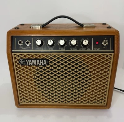 Amplificador de madeira pequeno Yamaha modelo G-5 - FEITO NO JAPÃO. POWERS ON 15watt Nippon - Imagem 1 de 4