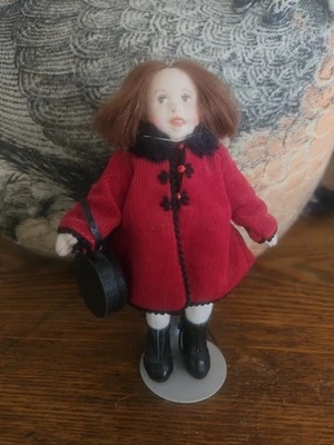 Muñeca NIADA Artista Jane Davies 5 1/2" Tilly Twill Muñeca de tela pintada Foto 1 de 4