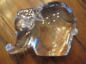 Elephant Kristatuxus Clear Glass Paper Weight Gift Collectibles - Picture 1 of 4