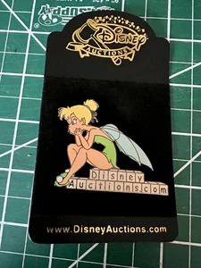 PINS Peter Pan Fairy Tinker Bell haciendo pucheros con logotipo de DA sin usar en caja antiguos LE Disney Auctions - Imagen 1 de 1