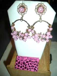 PINK + WHITE ENAMEL FLOWERS On GOLD OPEN HOOPS Betsey Johnson Pierced EARRINGS - Picture 1 of 9