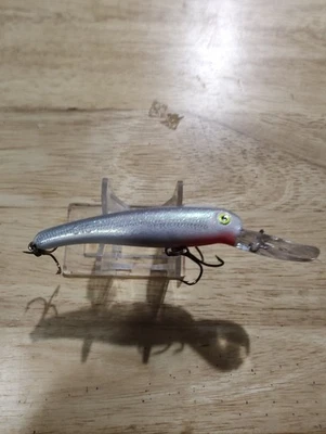 #594  Manns Stretch 10+ Fishing Lure Good Color - Image 1 of 4