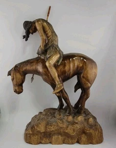 Escultura de madera tallada a mano End of the Trail de colección por C. RAY 89 #1 13"x9"x4" - Imagen 1 de 15