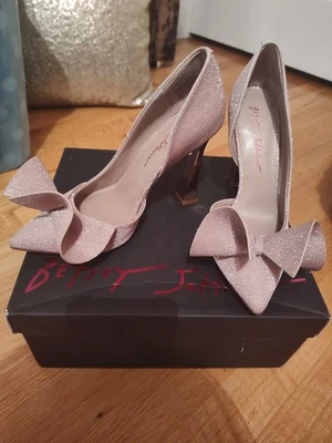Mujer Glinda Core Nobble Tacones Talla 7 Betsy Johnson Rosa Brillante Champagne  Foto 1 de 4