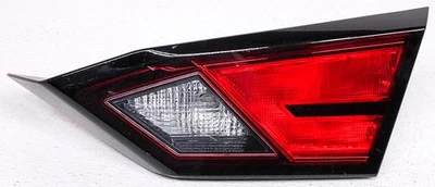 Lámpara trasera tapa lateral derecho pasajero Nissan Altima fabricante de equipos originales 26540-6CA0A lente grieta Foto 1 de 4