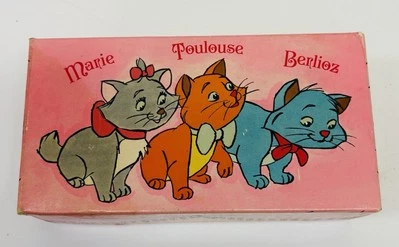 Vintage Aristocats Avon Soap Set - Image 1 of 4