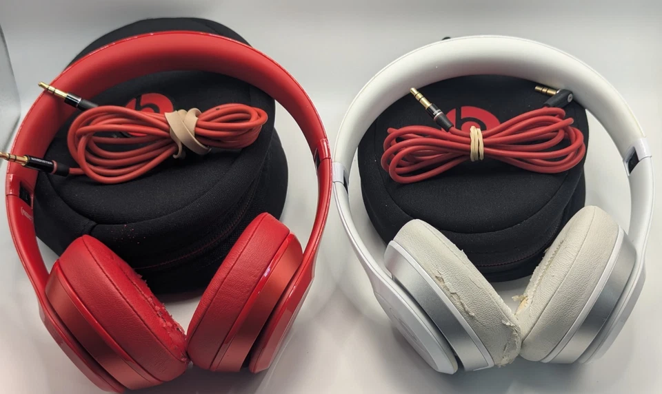 Lot Of 2 Beats by Dr Dre Solo HD Wire Headphones  Pink White Test Bad R. Speaker - Image 1 of 4