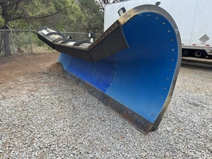 WAUSAU BLUE MAX RUNWAY PLOW 20' snow plow - Picture 1 of 15