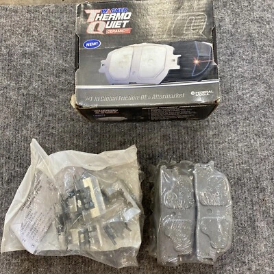 Pastillas de freno traseras de cerámica Wagner QC885A para Lexus ES300 ES330 y Toyota Camry Foto 1 de 4