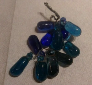 10 UVAS Azules de Vidrio Sopladas a Mano de 11/4" para ARAÑA/LÁMPARAS HACEN TU PROPIO MONTÓN - Imagen 1 de 3