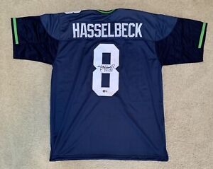 Matt Hasselbeck Signed Seattle Seahawks #8 Custom Jersey With Beckett COA