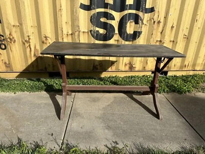 Mesa de sastrería industrial campestre años 40 oficina estudio arte cocina entrada porche Foto 1 de 4