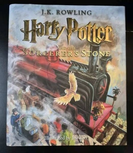 Harry Potter and the Sorcerers Stone - 1st edition illustrated Jim Kay HC/DJ VGC - Imagen 1 de 7