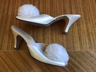 Vintage Daniel Green Boidoir White Satin Slippers w/Tulle Sz 6 6.5 - Image 1 of 4