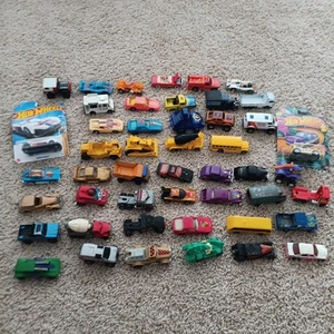 1/64 Hot Wheels Matchbox  LOT OF 48 LOOSE CARS & TRUCKS  - Picture 1 of 24