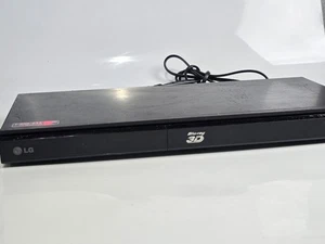 LG BP620 Smart 3D Blu-ray DVD Player WiFi - Picture 1 of 6