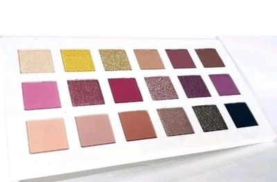 Genuine Clarins™ Eye Make-up Eyeshadow Palette 18g - Image 1 of 4