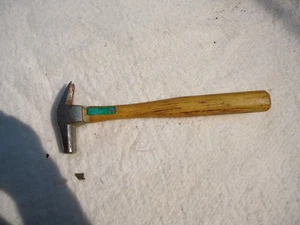 Diamond Farrier FH10 Driving Hammer, 10 oz Head, Steel Head, Hardwood Handle,  - Picture 1 of 4