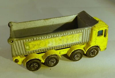 Volquete Matchbox Leyland 'Pointer' (camión volquete grande). Puerta trasera intacta superrápida Foto 1 de 4