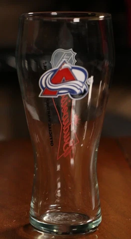 Colorado Avalanche Budweiser Beer Glass Cup NHL Hockey Cover