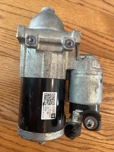 ACDelco GM Chevy Cadillac OEM Starter 12724245 Genuine Parts Chevrolet Malibu - Photo 1/8
